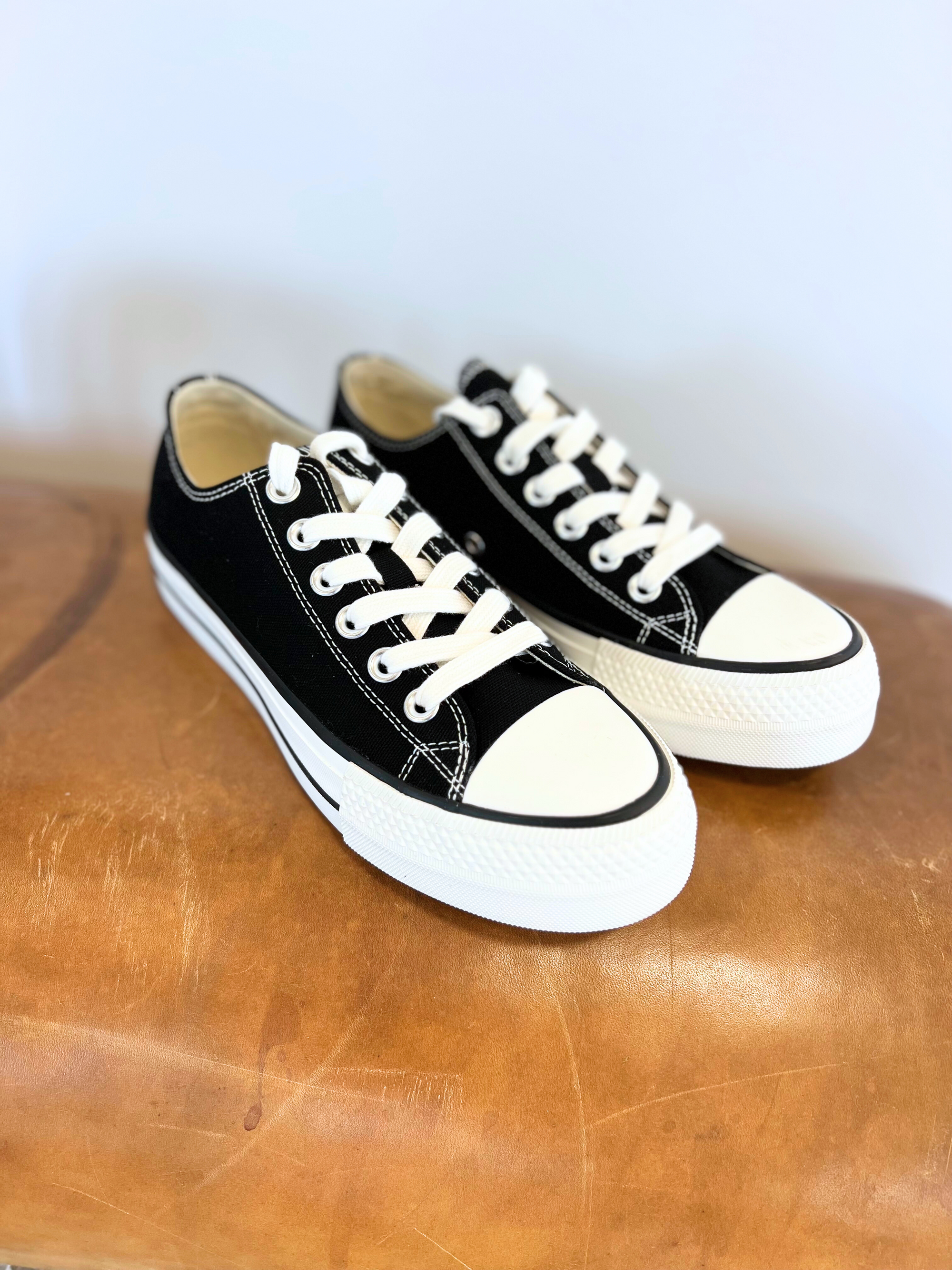 The Kicking it Old School Canvas Sneakers