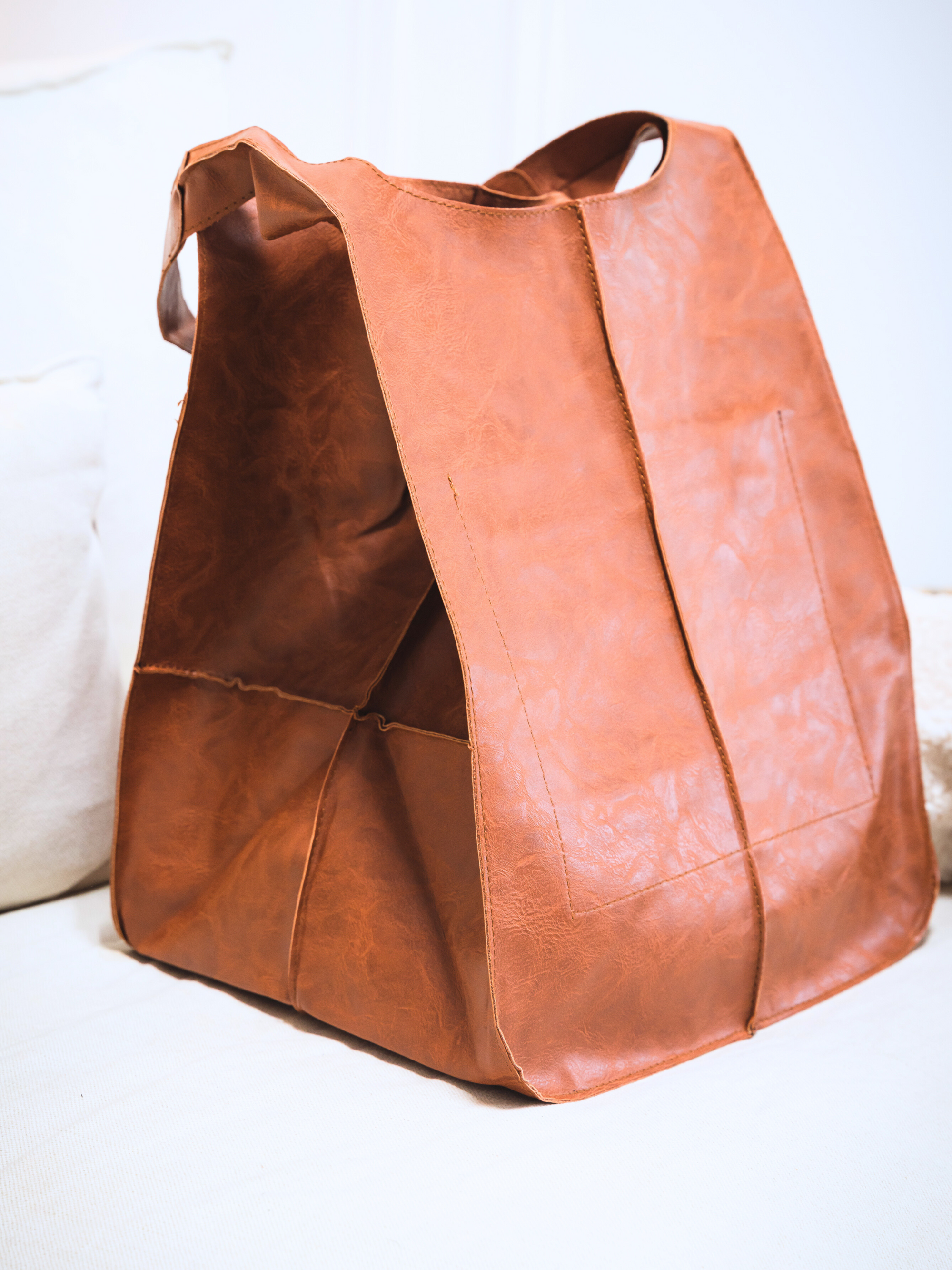 The Winna Leather Tote Bag - Cognac