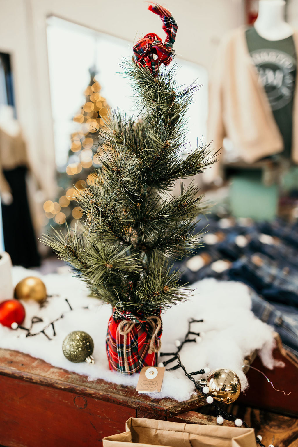 Large Faux Tree Tartan Sitter-Christmas-Sweet {Jolie}