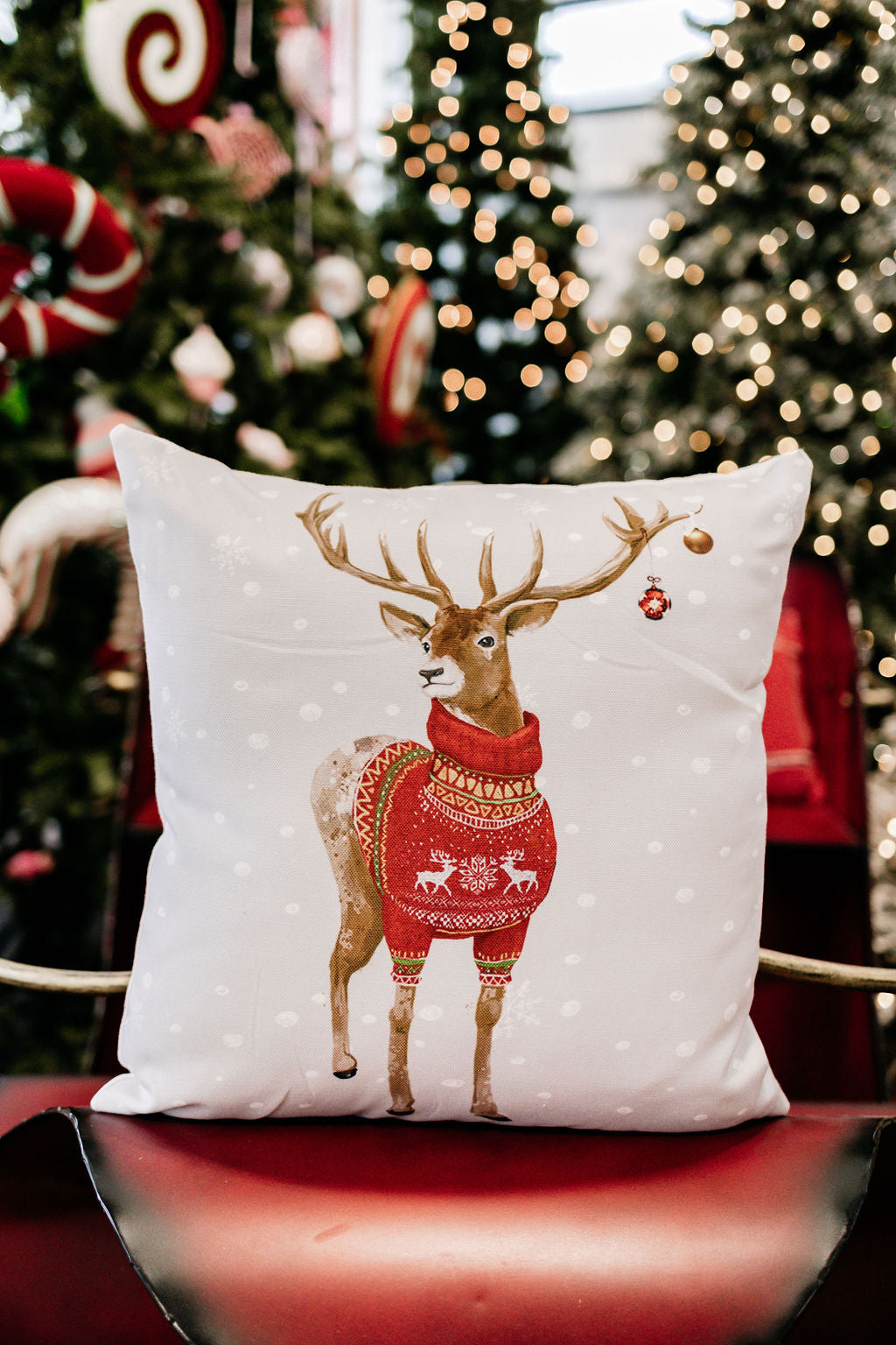 Reindeer Pillow-Christmas-Sweet {Jolie}